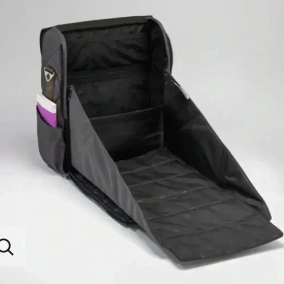 PAPERCLIP DIAPER
BAG - BEAR - Picture 5 of 7